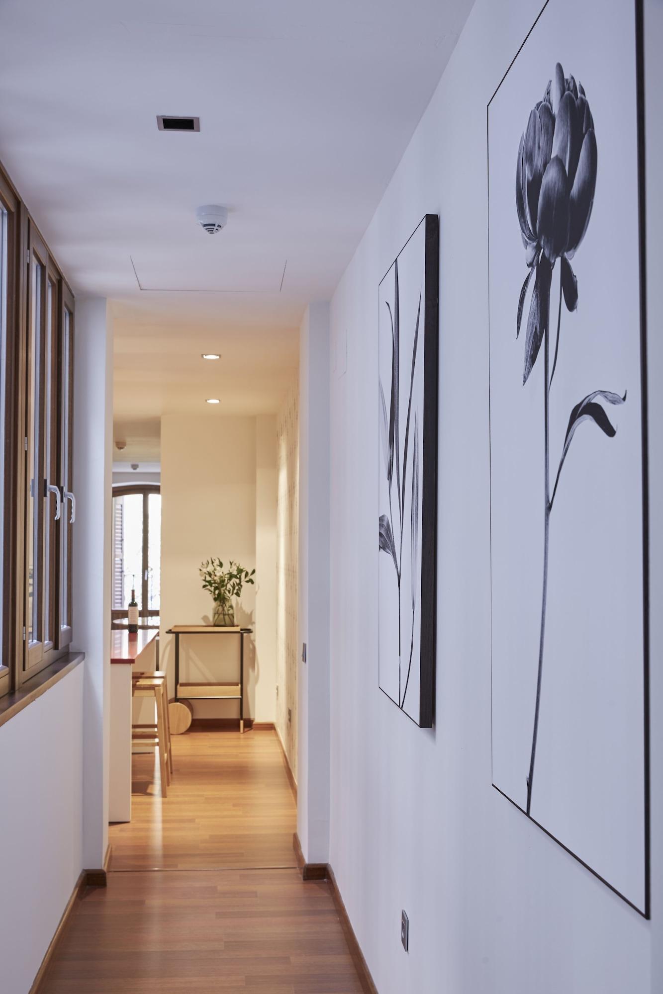60 Balconies Design Appartement Madrid Buitenkant foto